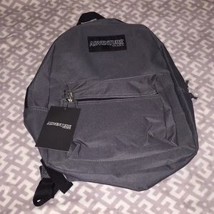 NWT ADVENTURE TRAILS - grey and black backpack